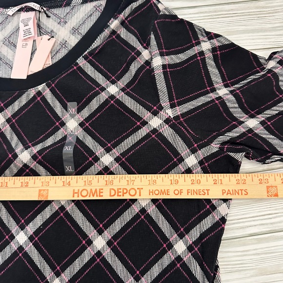 Victoria's Secret Pajama Set XL‎ Black Plaid Long Sleeve Top & Pants Sleepwear - Picture 4 of 14